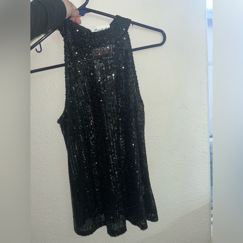 Sequence top